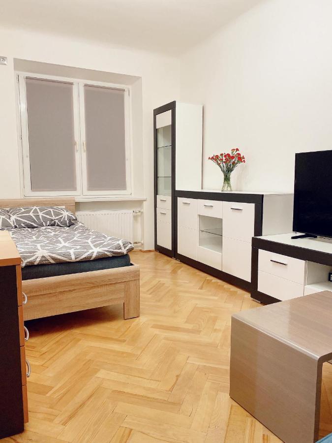 Apart Wiktoria Warschau Buitenkant foto