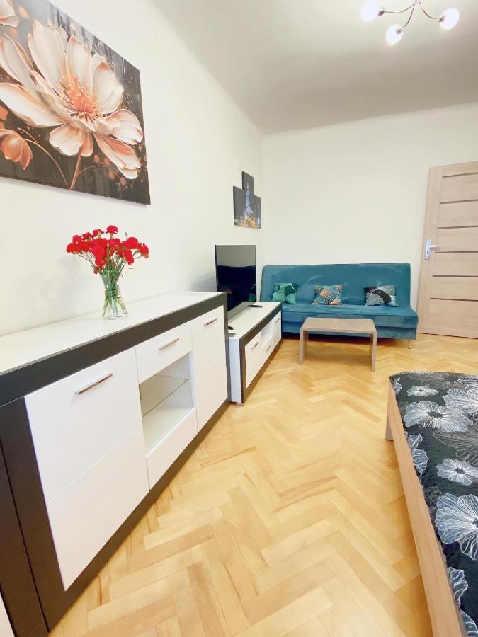 Apart Wiktoria Warschau Buitenkant foto